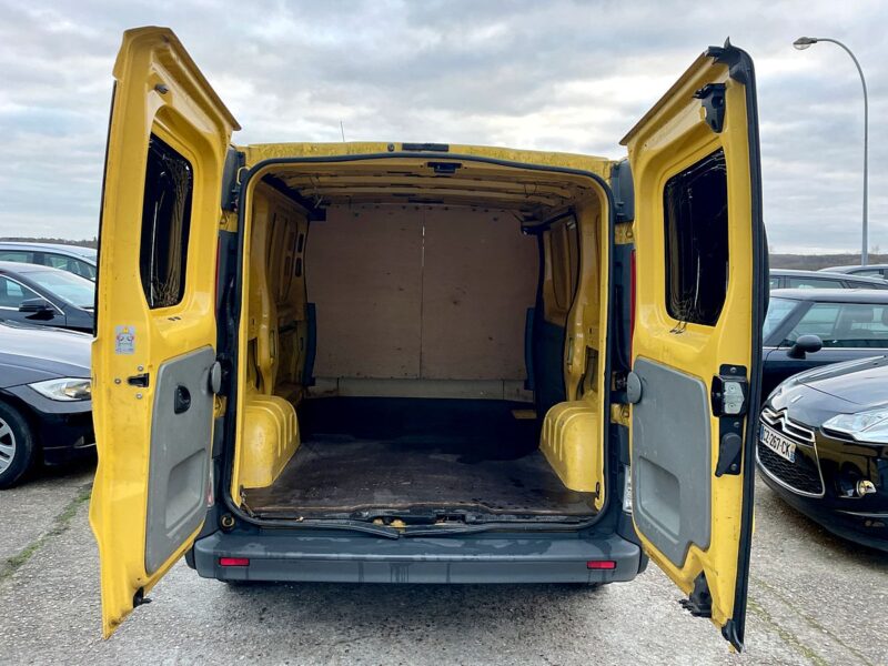 RENAULT TRAFIC II 2007