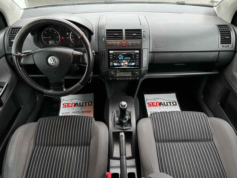 VOLKSWAGEN POLO 2006