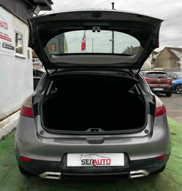 RENAULT MEGANE III 2009