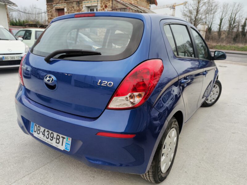 HYUNDAI i20 I 2013