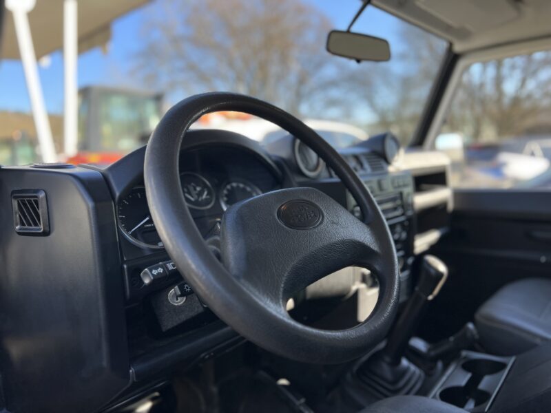 LAND ROVER DEFENDER 110 Td4 PICKUP