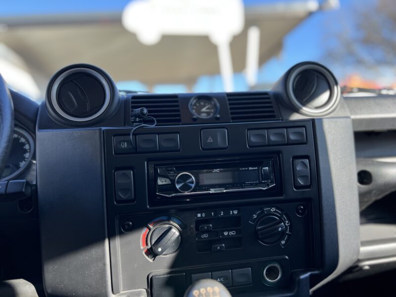 LAND ROVER DEFENDER 110 Td4 PICKUP