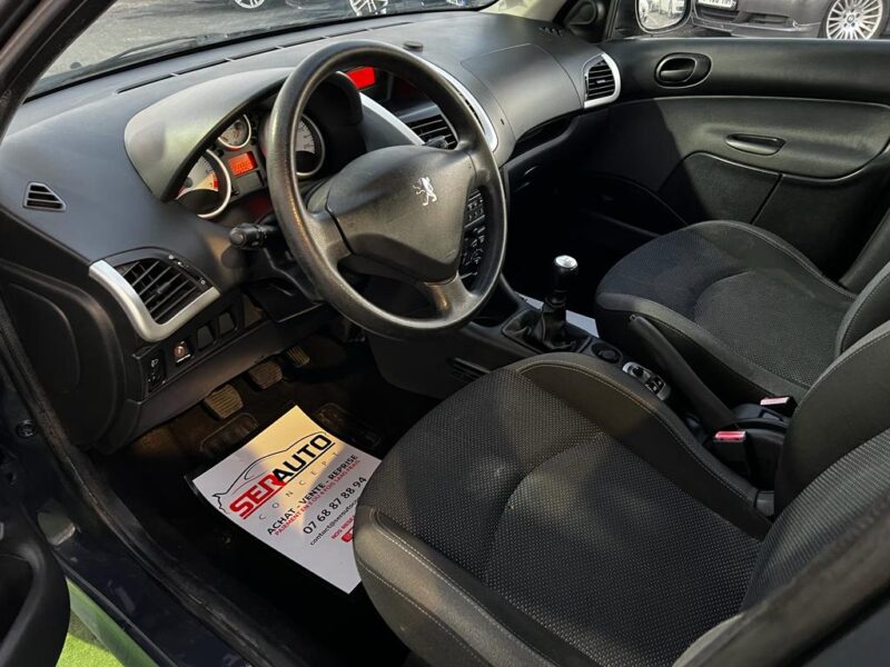 PEUGEOT 206+ 2009