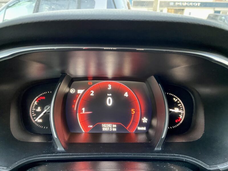 RENAULT MEGANE IV 2016