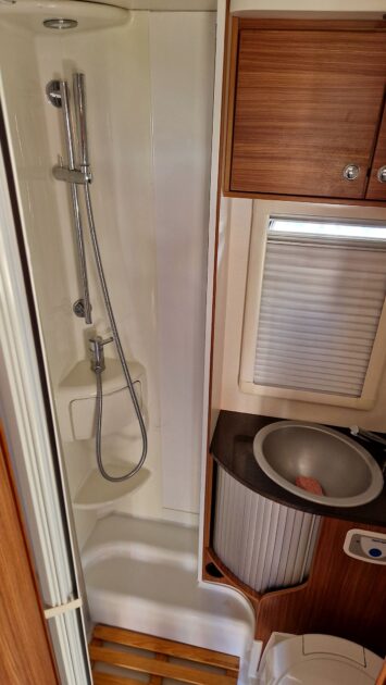 FIAT DUCATO PROFILE ADRIA MATRIX M 670 SC