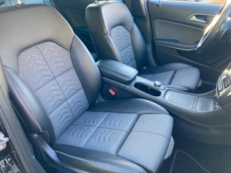 MERCEDES CLASSE GLA 180 CDI INTUTION 2018