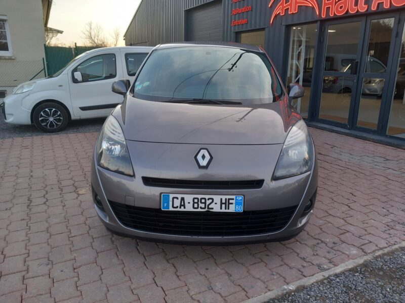 RENAULT GRAND SCÉNIC III 2012