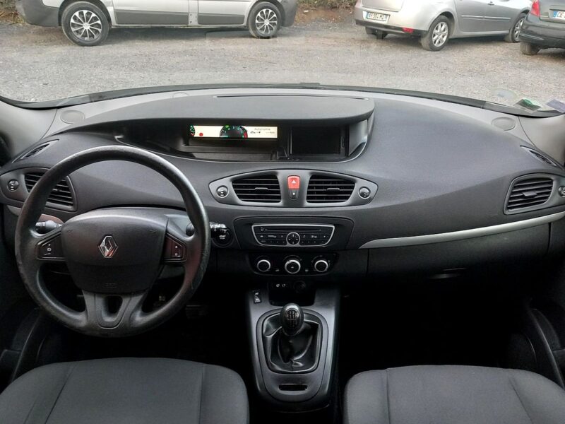 RENAULT GRAND SCÉNIC III 2012