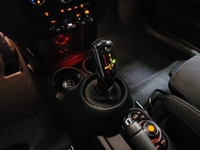 MINI COOPER S 192CV JOHN COOPER WORKS APPLE CARPLAY / HARMAN KARDON 