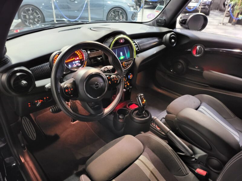 MINI COOPER S 192CV JOHN COOPER WORKS APPLE CARPLAY / HARMAN KARDON 