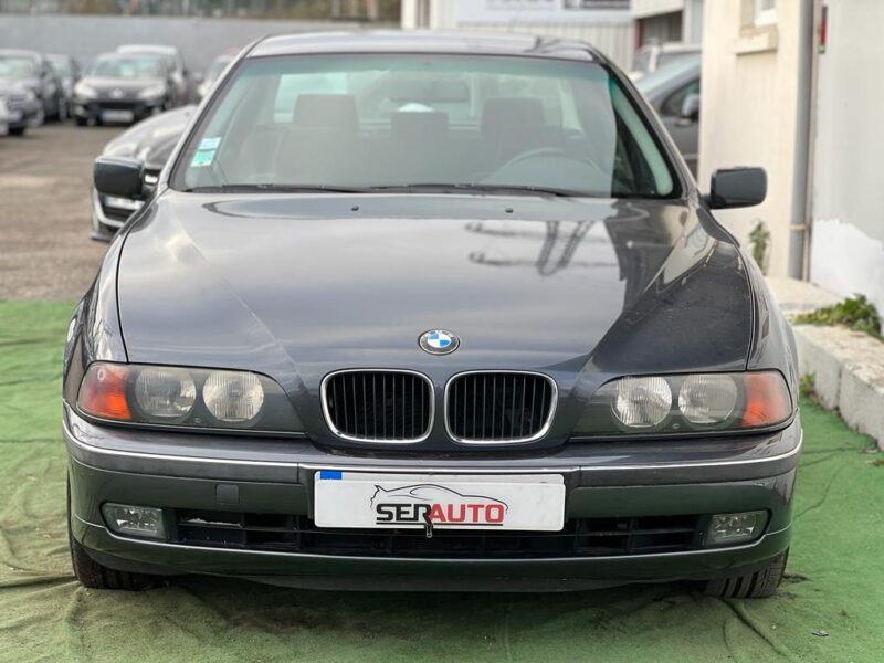 B.M.W. SERIE 5 1996