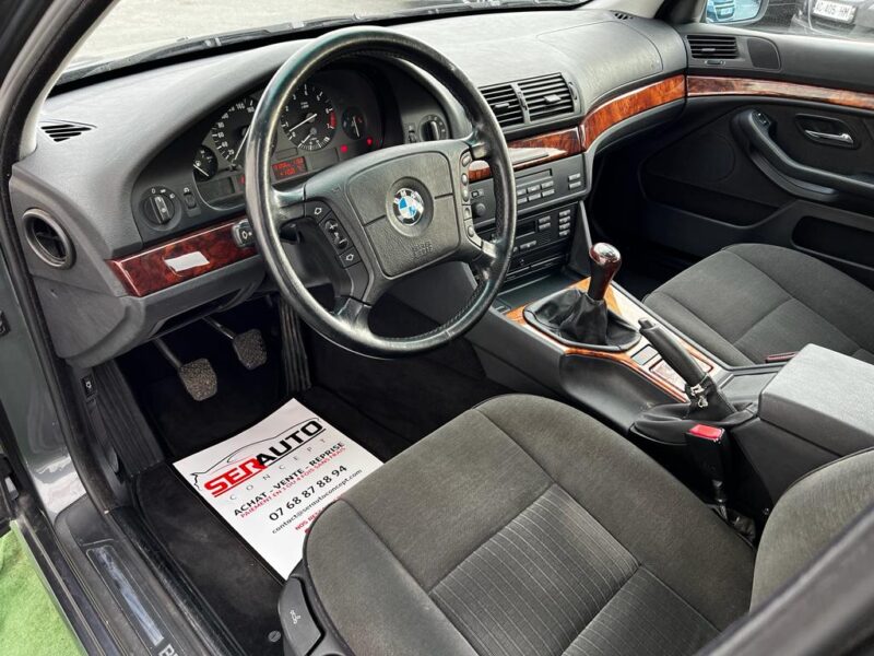 B.M.W. SERIE 5 1996