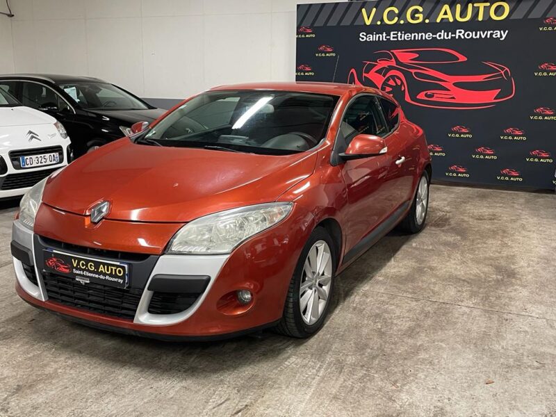 RENAULT MEGANE III Coupé 2010