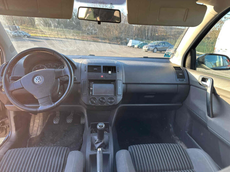 VOLKSWAGEN POLO 2005