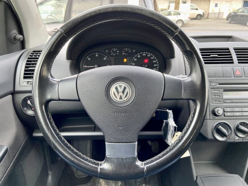 VOLKSWAGEN POLO 2008