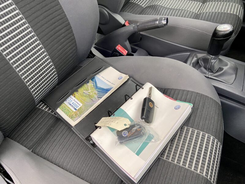 VOLKSWAGEN POLO 2008