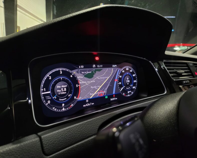 VOLKSWAGEN GOLF 7 VII 2.0 TDi 150cv CARAT PACK R-LINE DSG7 CARPLAY HISTORIQUE VW