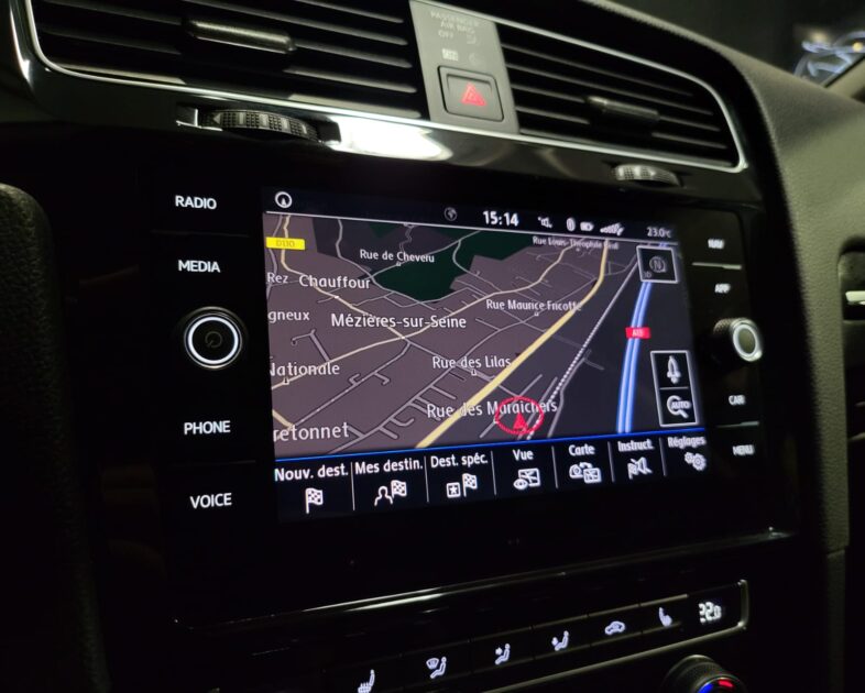 VOLKSWAGEN GOLF 7 VII 2.0 TDi 150cv CARAT PACK R-LINE DSG7 CARPLAY HISTORIQUE VW