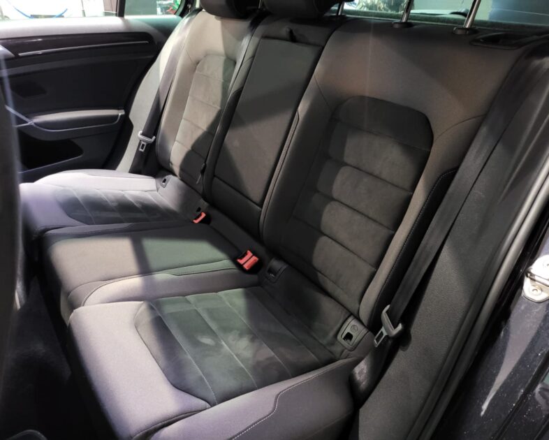 VOLKSWAGEN GOLF 7 VII 2.0 TDi 150cv CARAT PACK R-LINE DSG7 CARPLAY HISTORIQUE VW