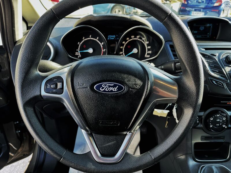 FORD FIESTA VI 2014 PAIEMENT 4X POSSIBLE