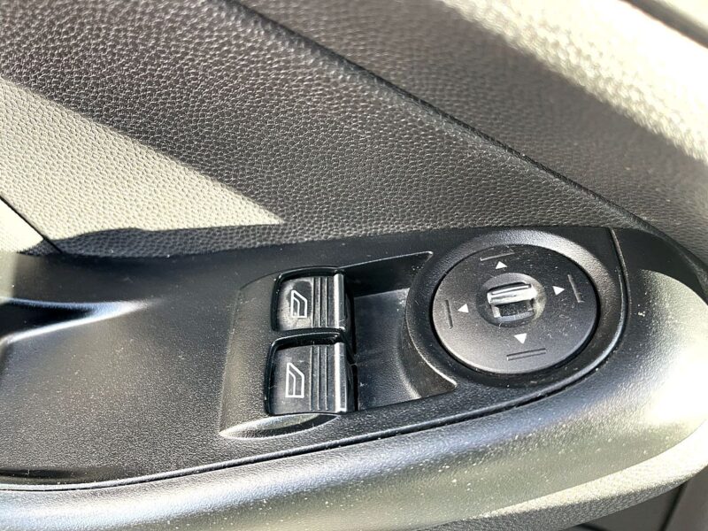 FORD FIESTA VI 2014 PAIEMENT 4X POSSIBLE