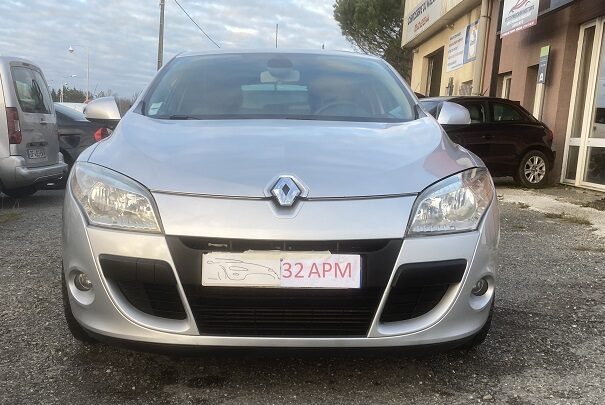 RENAULT COUPE  MEGANE 106 CV DYNAMIQUE