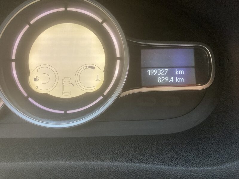 RENAULT COUPE  MEGANE 106 CV DYNAMIQUE