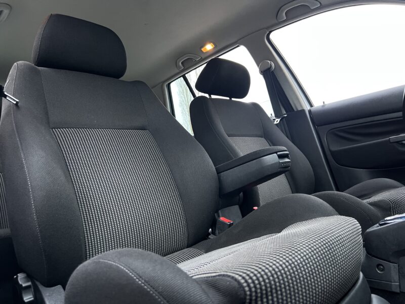 VOLKSWAGEN GOLF 4 IV 1.6 102 Cv 1ERE MAIN BOITE AUTOMATIQUE 68 700 Kms ORIGINE FRANCE - Garantie1an