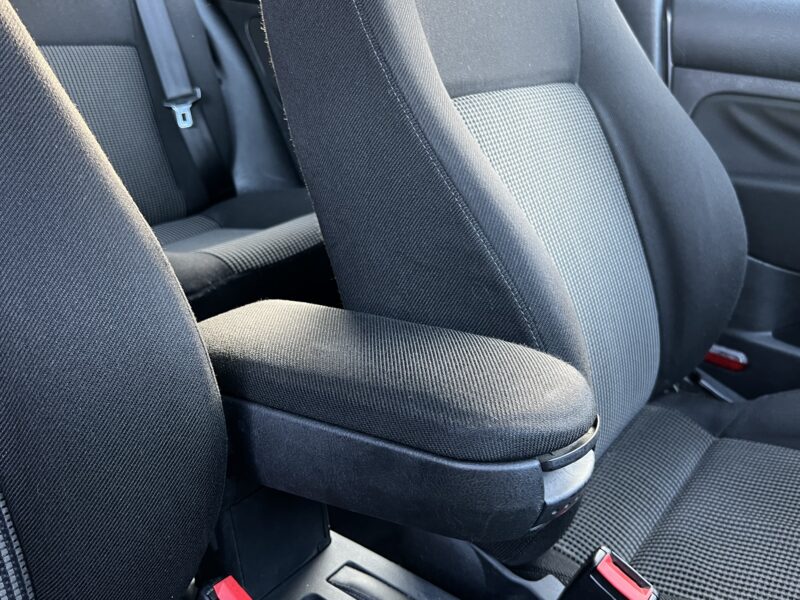 VOLKSWAGEN GOLF 4 IV 1.6 102 Cv 1ERE MAIN BOITE AUTOMATIQUE 68 700 Kms ORIGINE FRANCE - Garantie1an