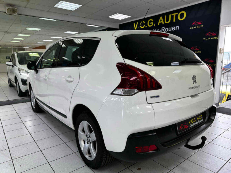 PEUGEOT 3008 1.6 BlueHDi 120ch S&S Business Pack