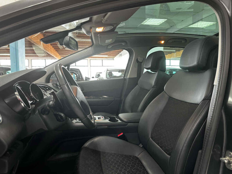 PEUGEOT 3008 1.6 e-Hdi 115ch ETG6 Allure