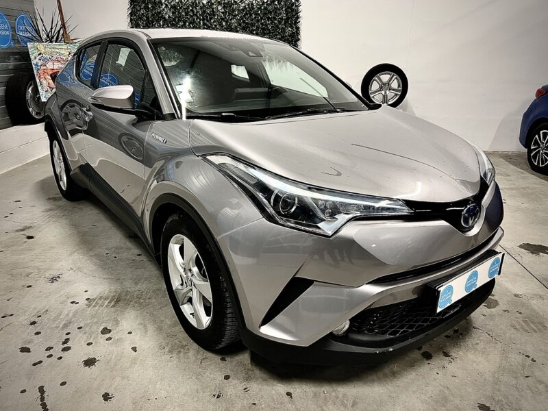 TOYOTA C-HR DYNAMIC 2017