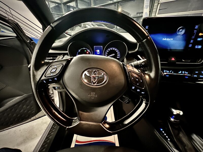 TOYOTA C-HR DYNAMIC 2017