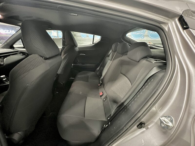 TOYOTA C-HR DYNAMIC 2017