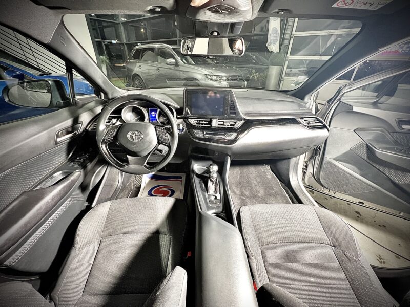 TOYOTA C-HR DYNAMIC 2017