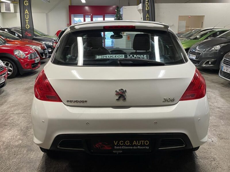 PEUGEOT 308 1.6 HDi 112