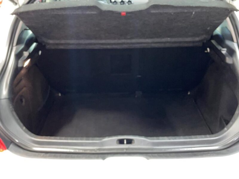 PEUGEOT 308 1.6 HDi 112