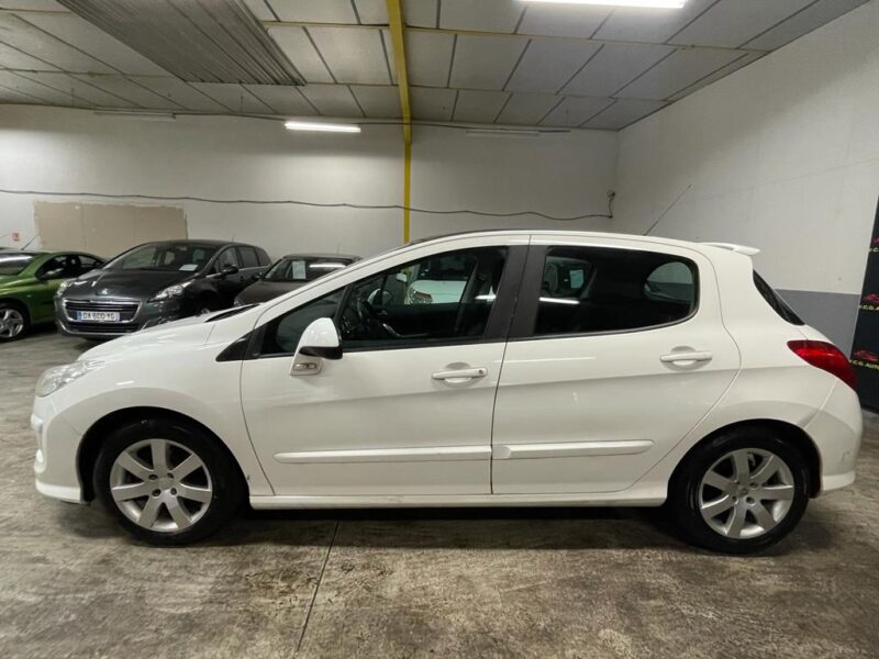 PEUGEOT 308 1.6 HDi 112