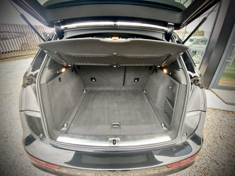 AUDI SQ5 3.0 TDI V6 QUATTRO TIPTRONIC8  313 ch 2015 