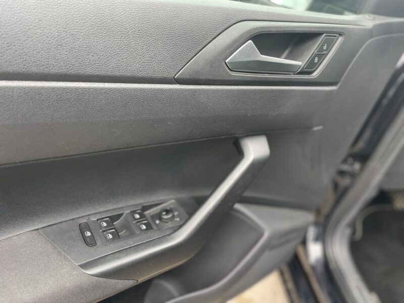 VOLKSWAGEN POLO VI 2019