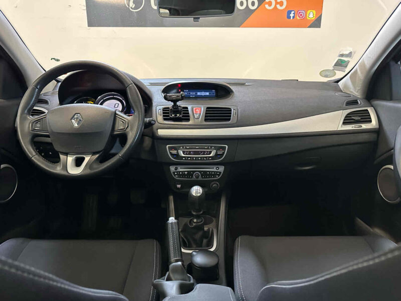 RENAULT MEGANE  2010