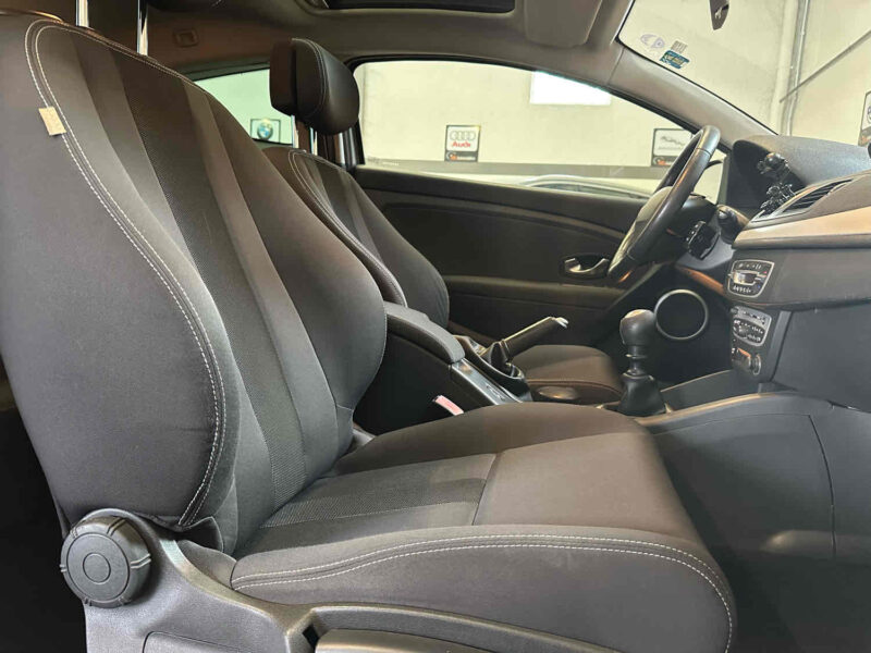 RENAULT MEGANE  2010