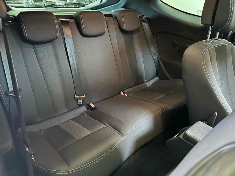 RENAULT MEGANE  2010