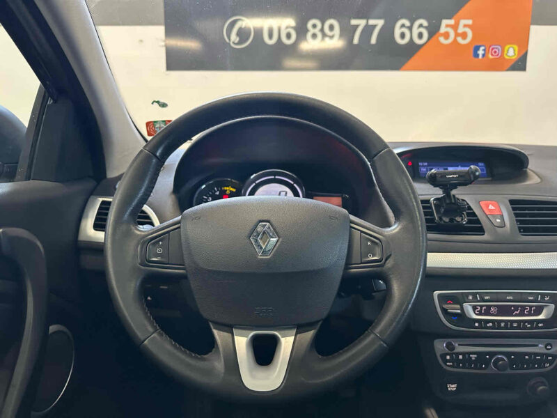 RENAULT MEGANE  2010