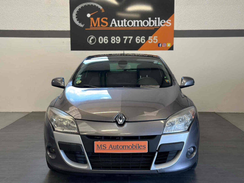 RENAULT MEGANE  2010