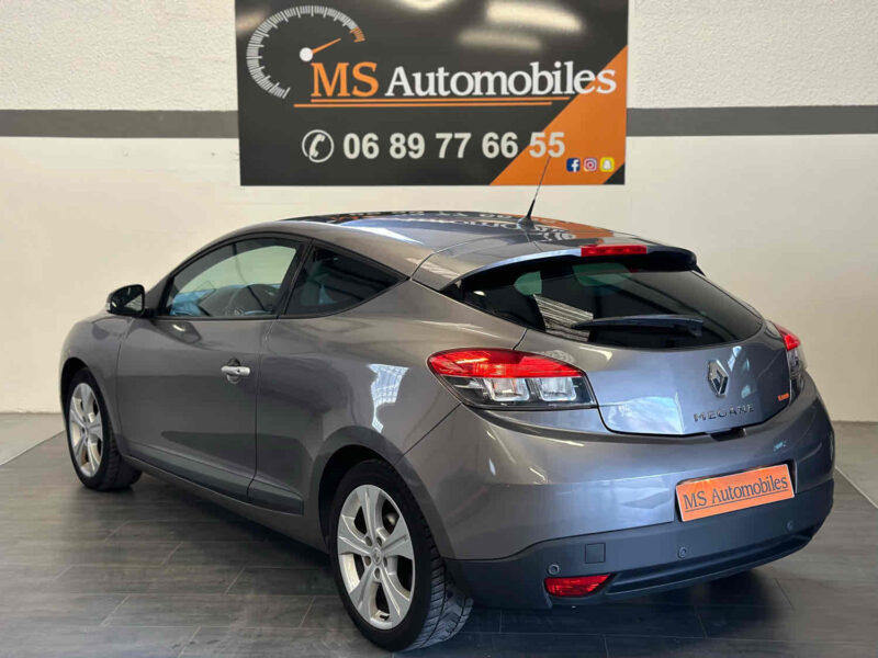 RENAULT MEGANE  2010