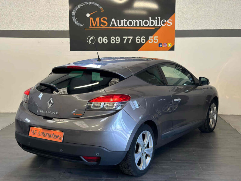 RENAULT MEGANE  2010