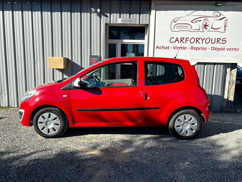 RENAULT TWINGO II 2009