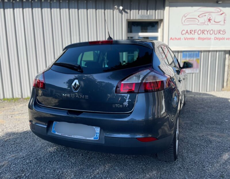 RENAULT MEGANE 2015
