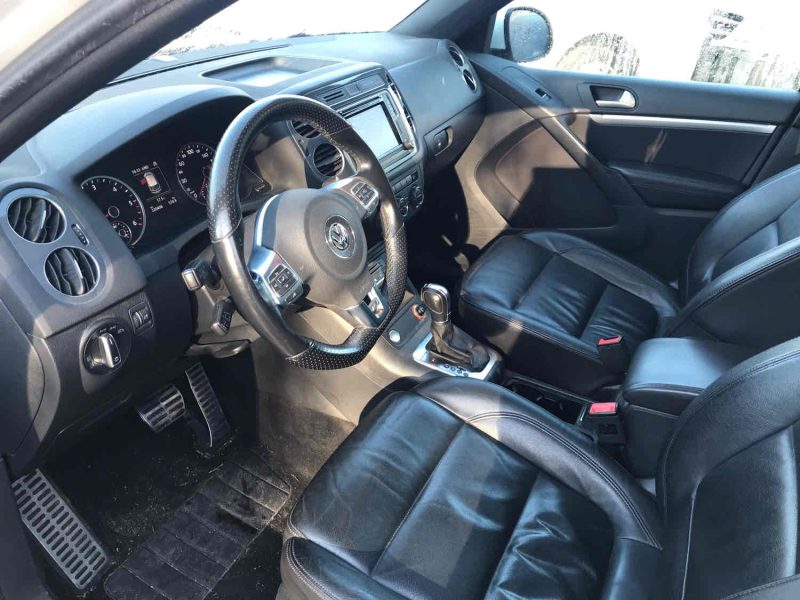 VOLKSWAGEN TIGUAN 2015